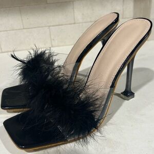 Sz 8.5 EU 41 black feather fur slippers 4” heels clear pvc high glamorous shoes